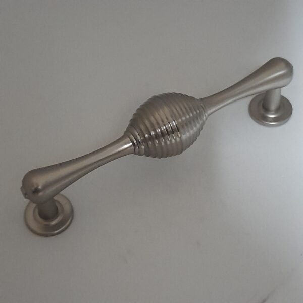 Reeded Pull Handle 128mm Satin Nickel